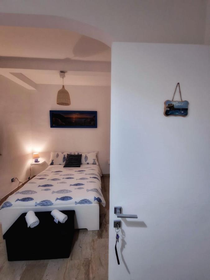 B&B Scilla Mare Bagian luar foto